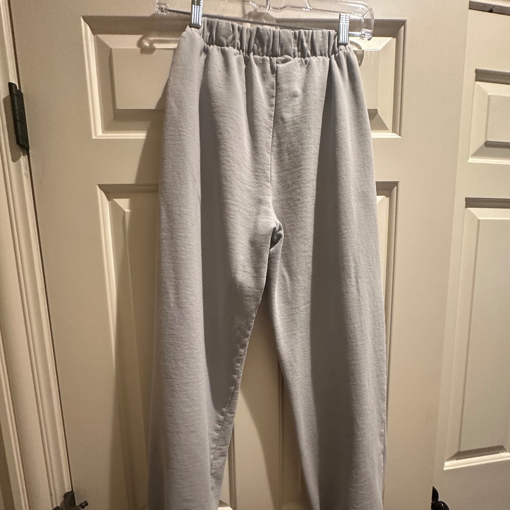 Brandy Melville stone gray cinched sweatpants